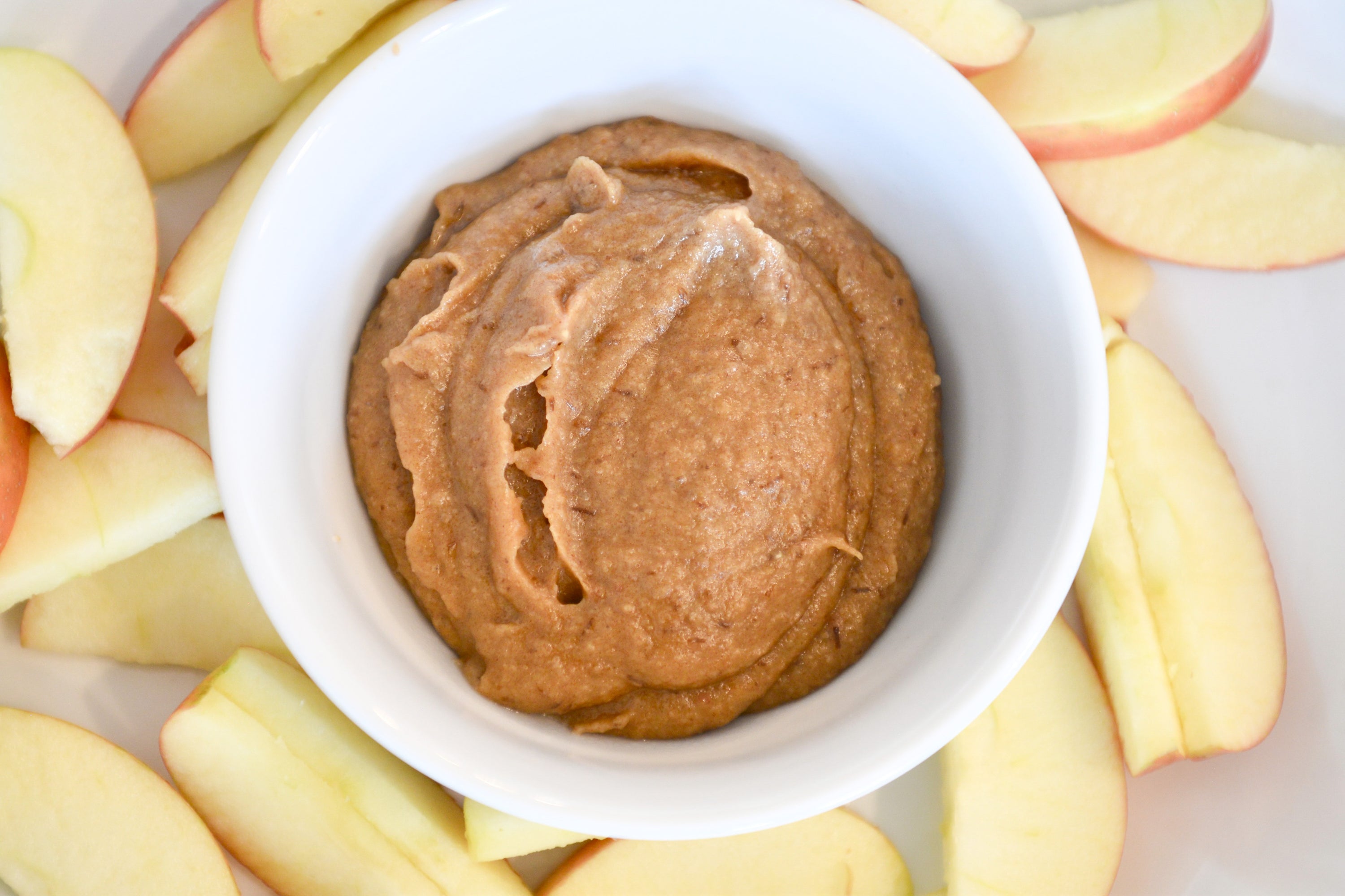 5-Ingredient Vegan Cinnamon Walnut Date Dip