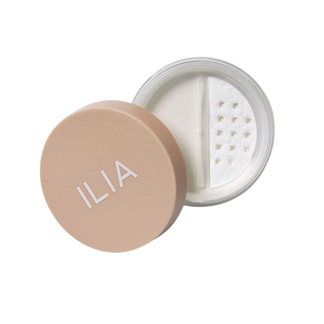 ILIA Soft Focus Finishing Powder Translucent Fade Into You - AILLEA