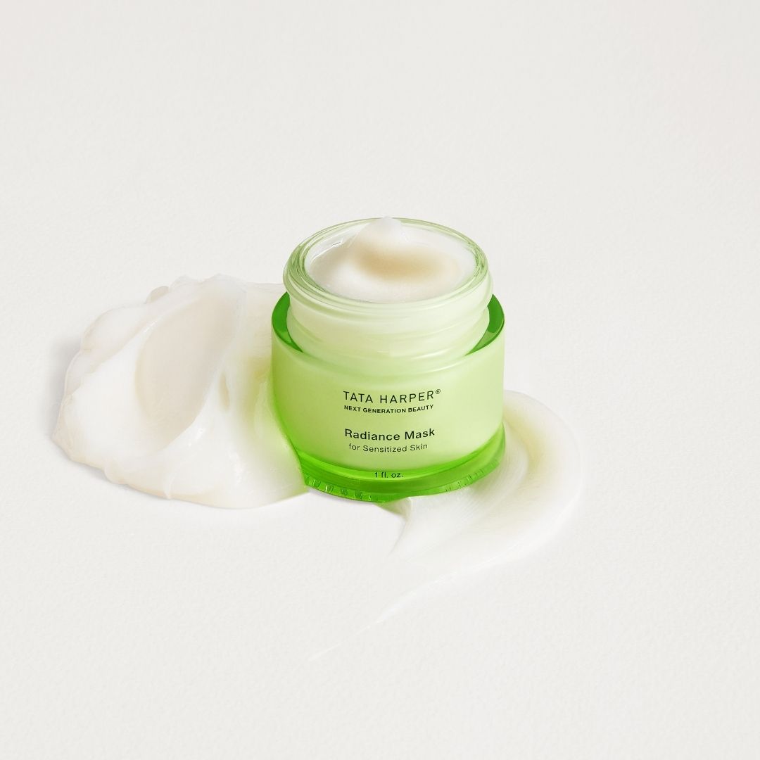 Tata Harper Superkind Radiance Mask - This formula is hypoallergenic, derm tested, and vegan. Free from: gluten, wheat, soy, and nut derivatives, fragrances, essential oils, and 85+ common allergens and irritants. AILLEA 