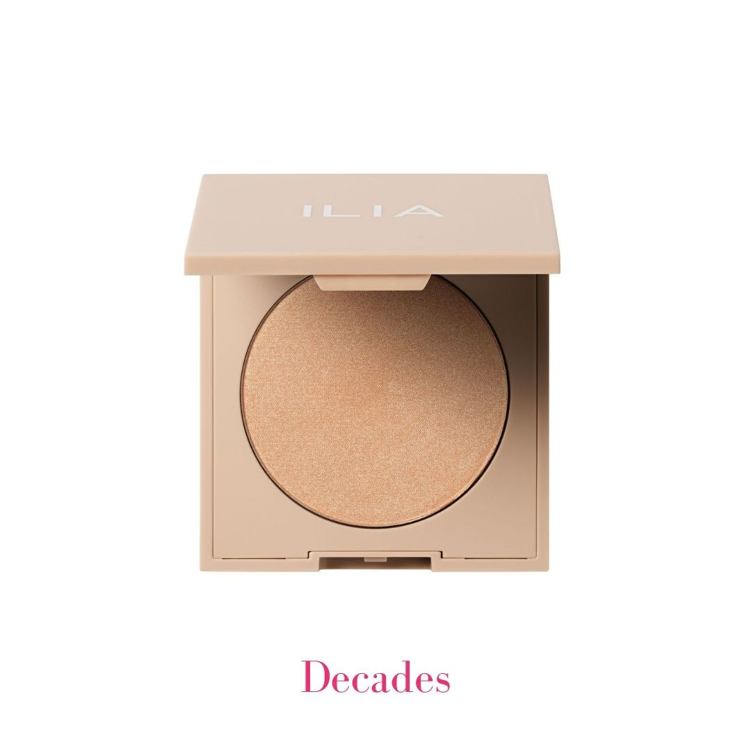 ILIA DayLite Highlighting Powder - Decades Soft Gold Highlighter - AILLEA