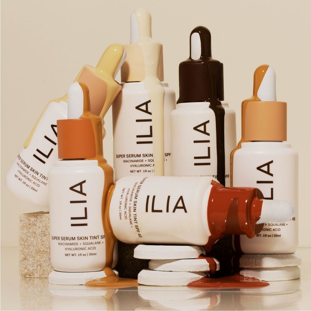 ILIA Super Serum Skin Tint SPF 40 Lifestyle Graphic Shot - AILLEA