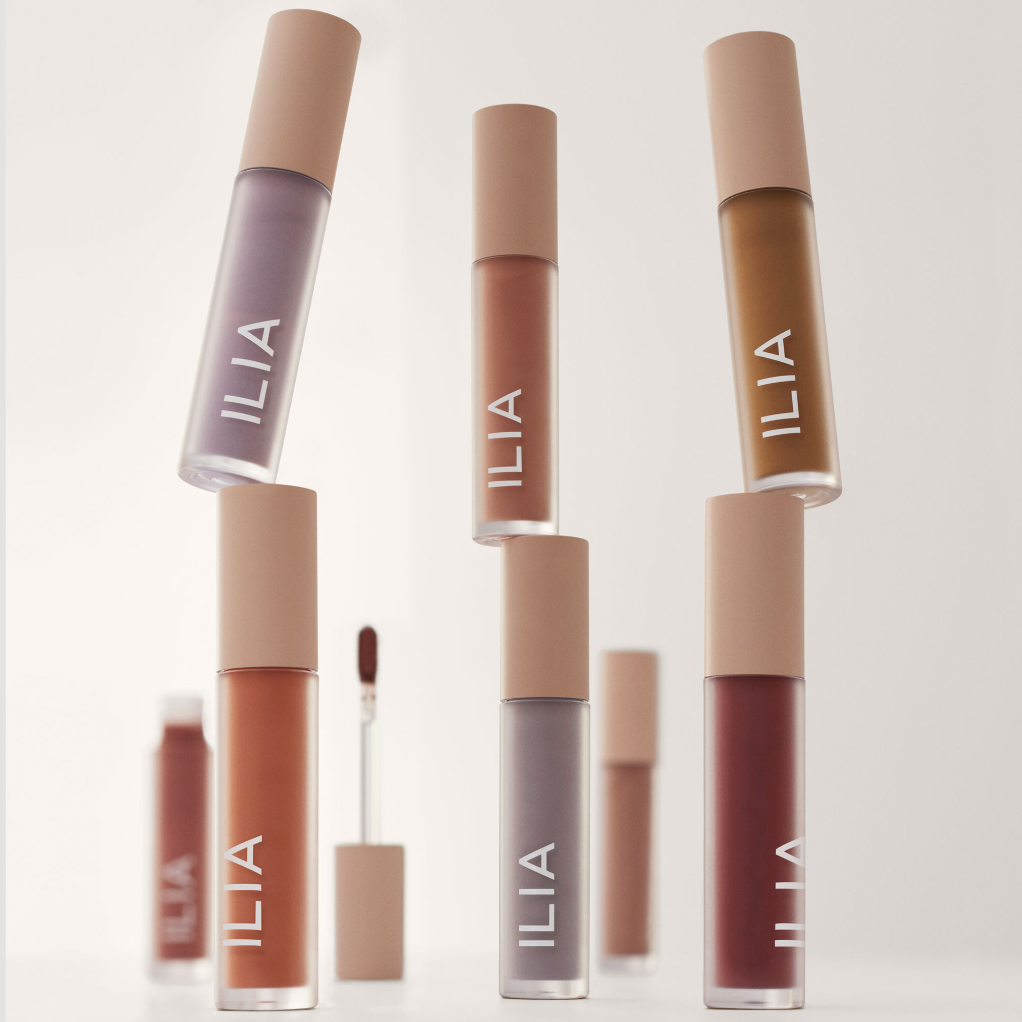ILIA Liquid Powder Matte Eye Tint - Collection - AILLEA